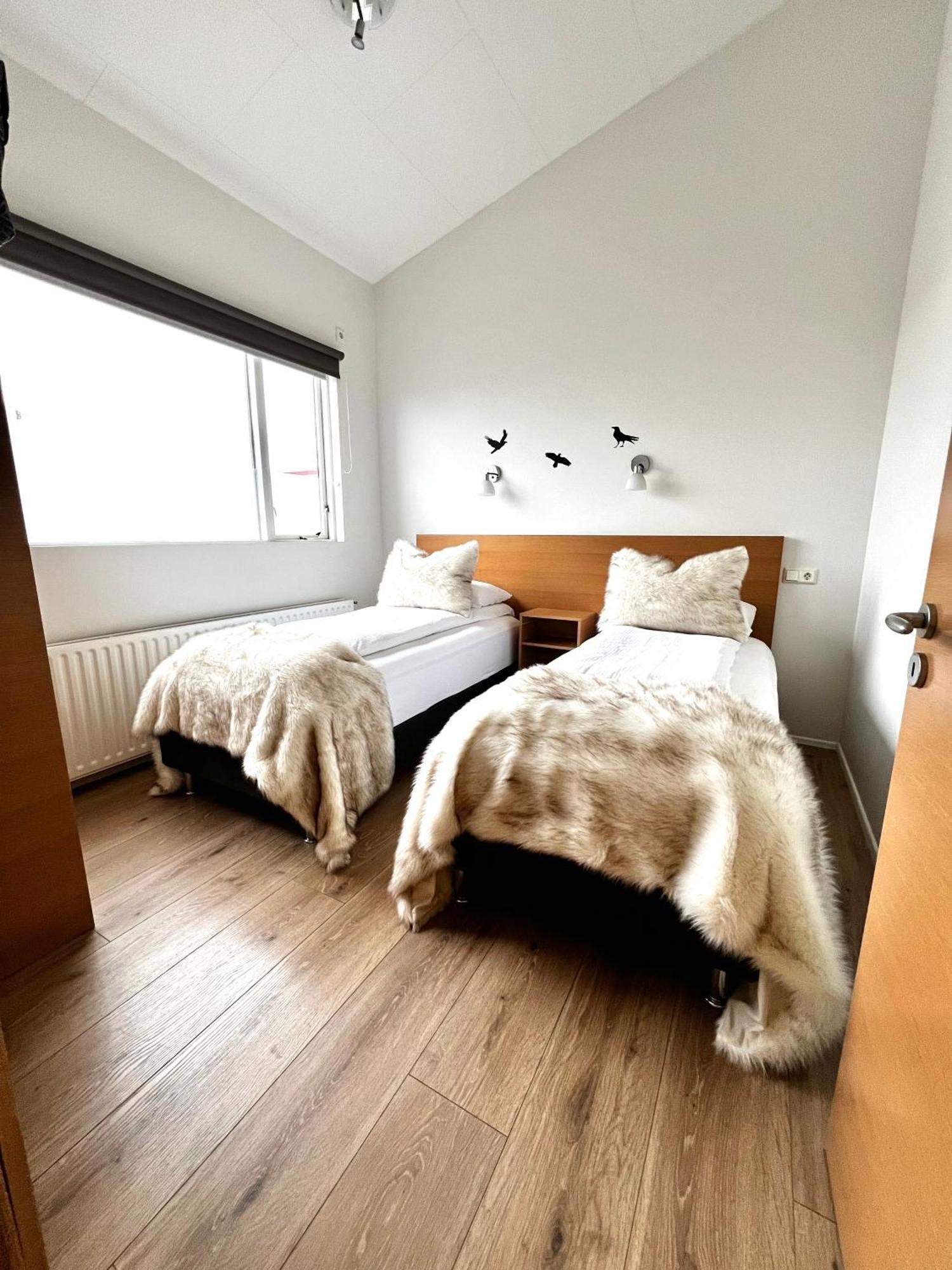 Lonith Apartments Hofn Luaran gambar