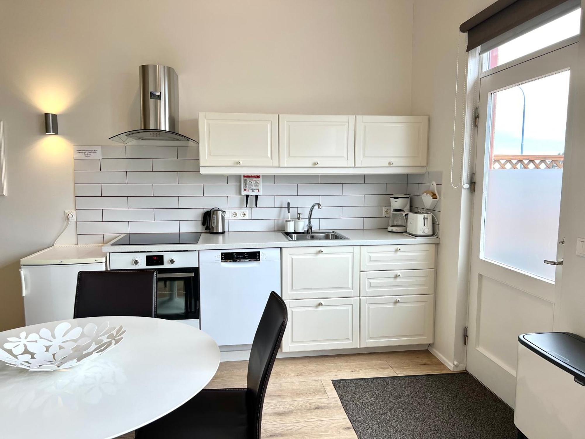 Lonith Apartments Hofn Luaran gambar