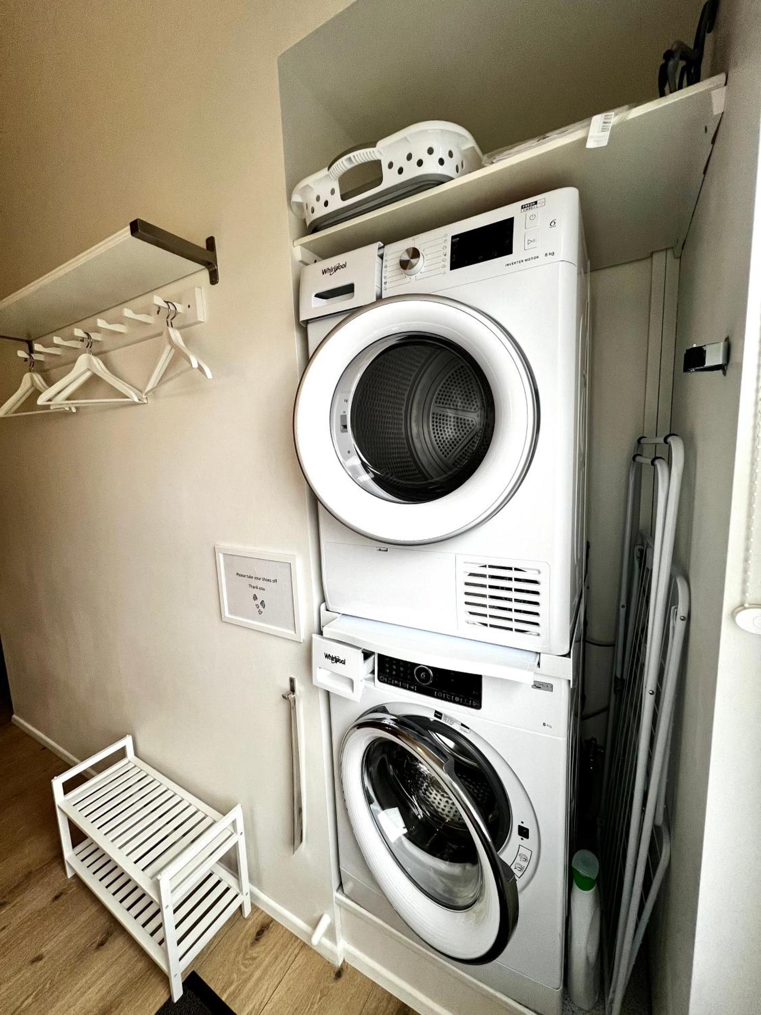 Lonith Apartments Hofn Luaran gambar