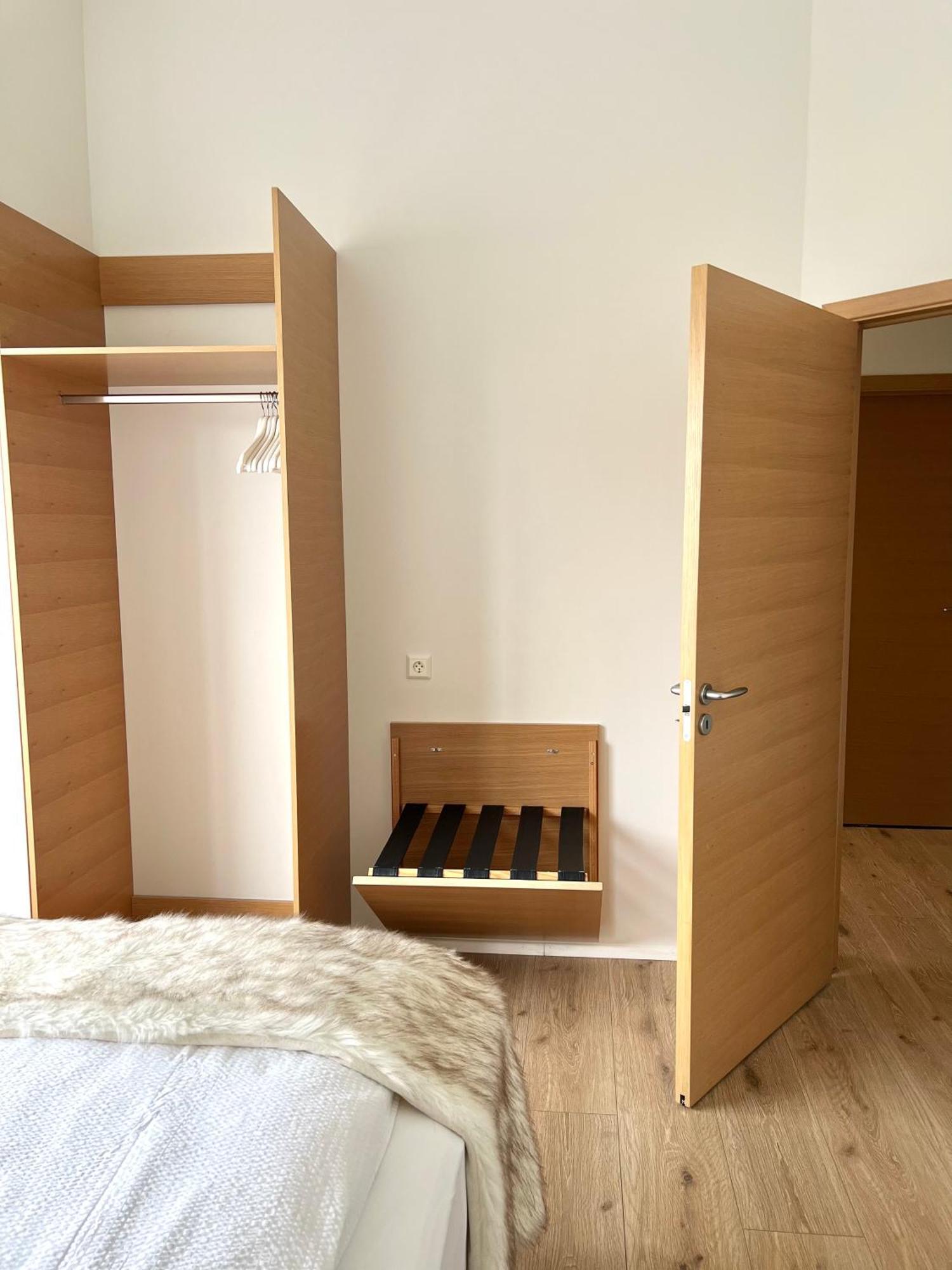 Lonith Apartments Hofn Luaran gambar