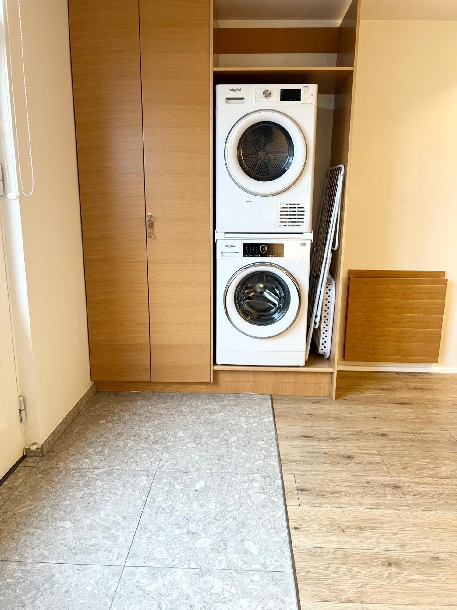 Lonith Apartments Hofn Luaran gambar